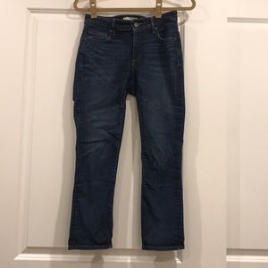 Dark wash cropped jeans